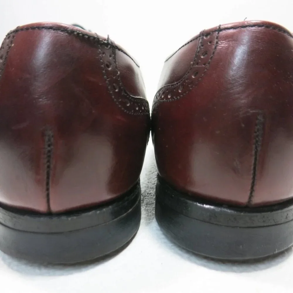 Thom McAn Brogue Leather Wingtip Derby Dress Shoes Men's Footwear Sz 9.5 W